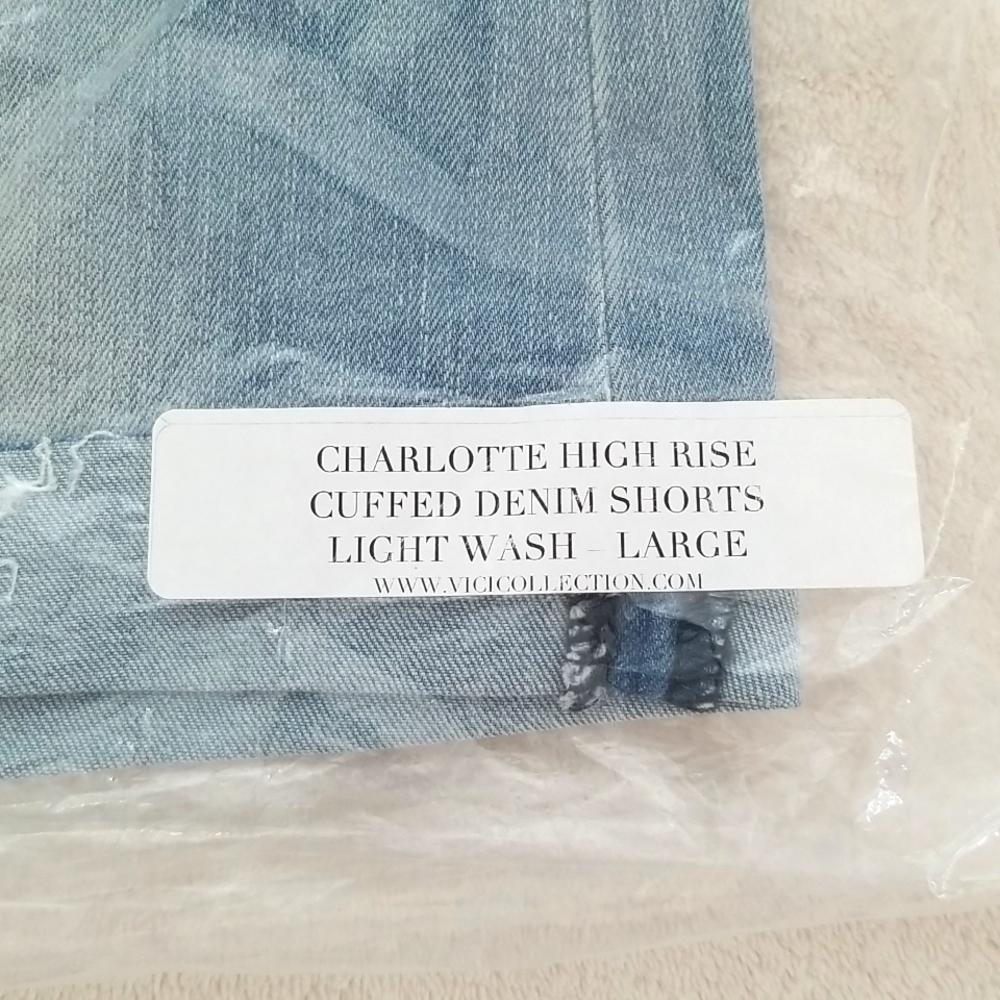 New Vici Charlotte High Rise Cuffed Denim Shorts - Picture 8 of 10
